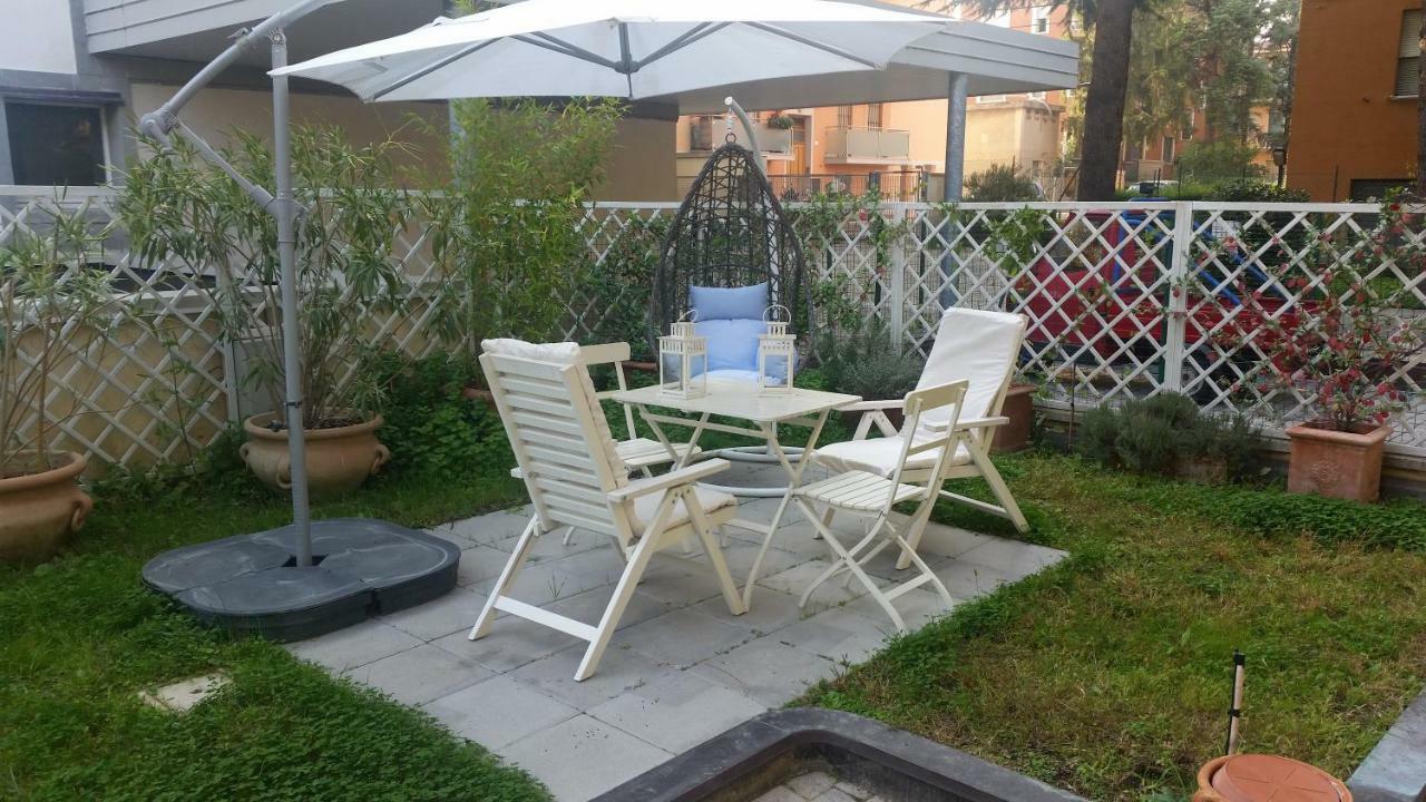 ボローニャIl Giardinetto - Smart Working - Airport - Private Parking - Private Garden - Ducati - Philip Morrisアパートメント エクステリア 写真